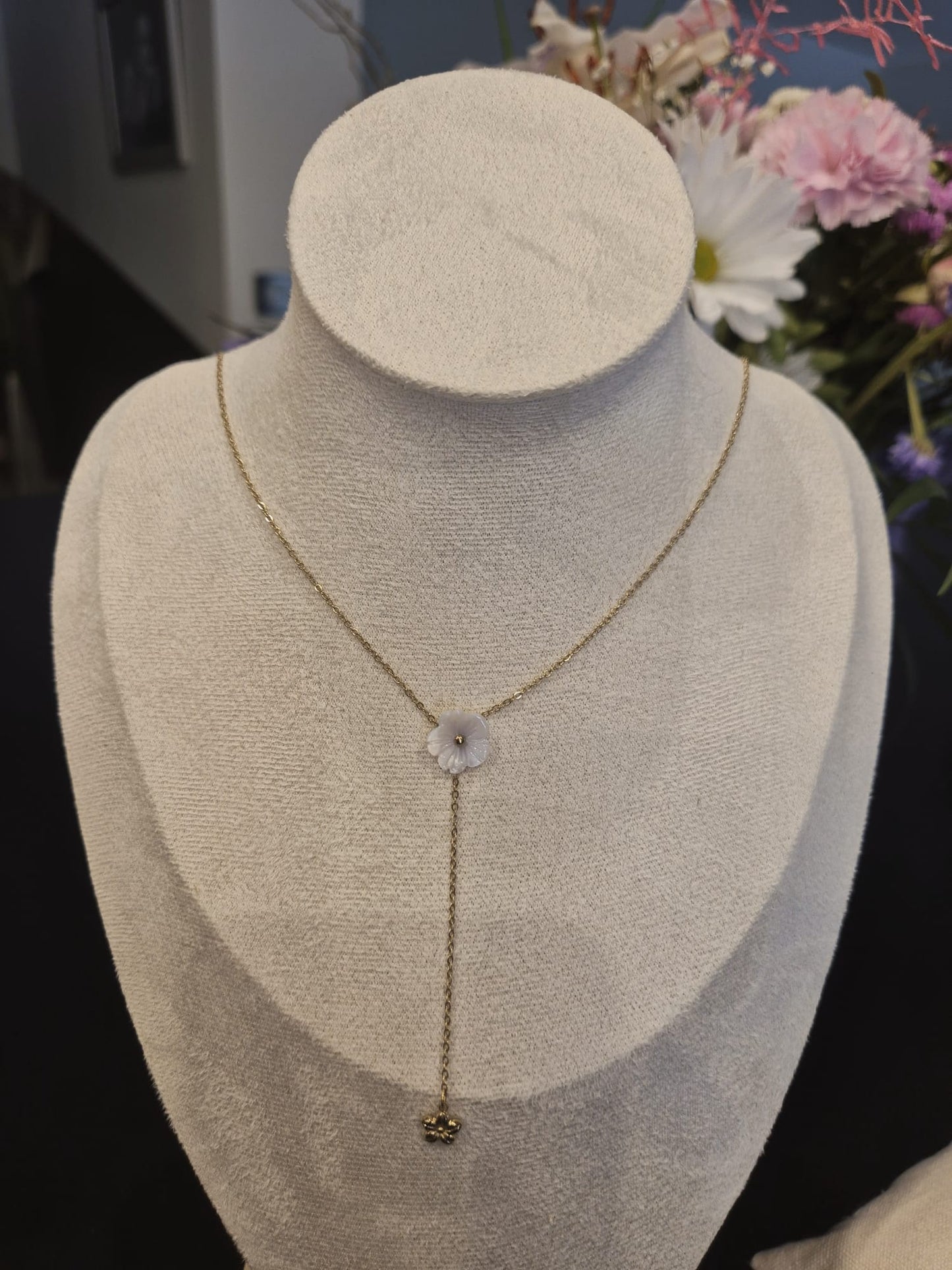 Collier Y Fleur Nacre doré - vue produit