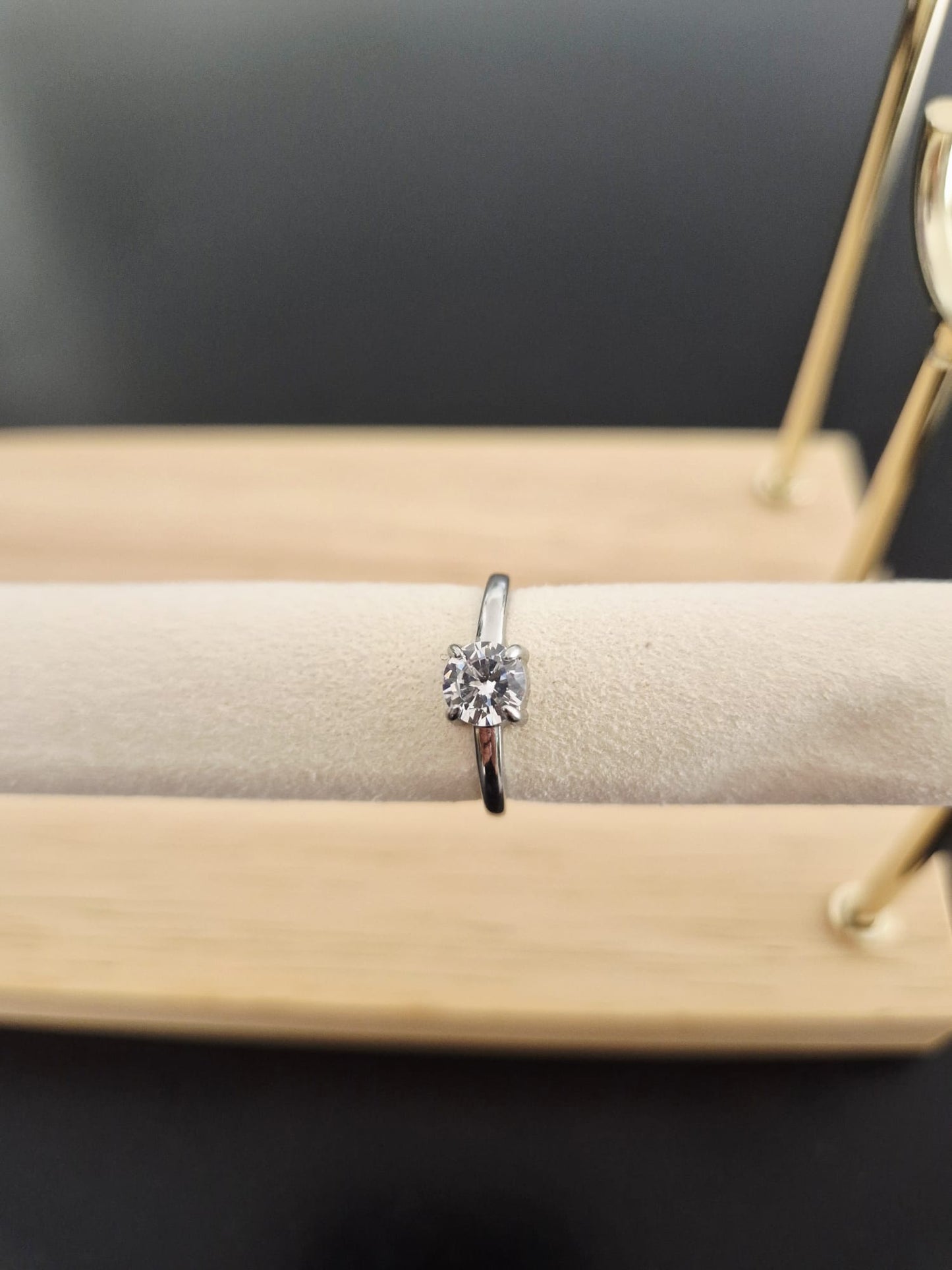 Bague Solitaire argentée à zircon