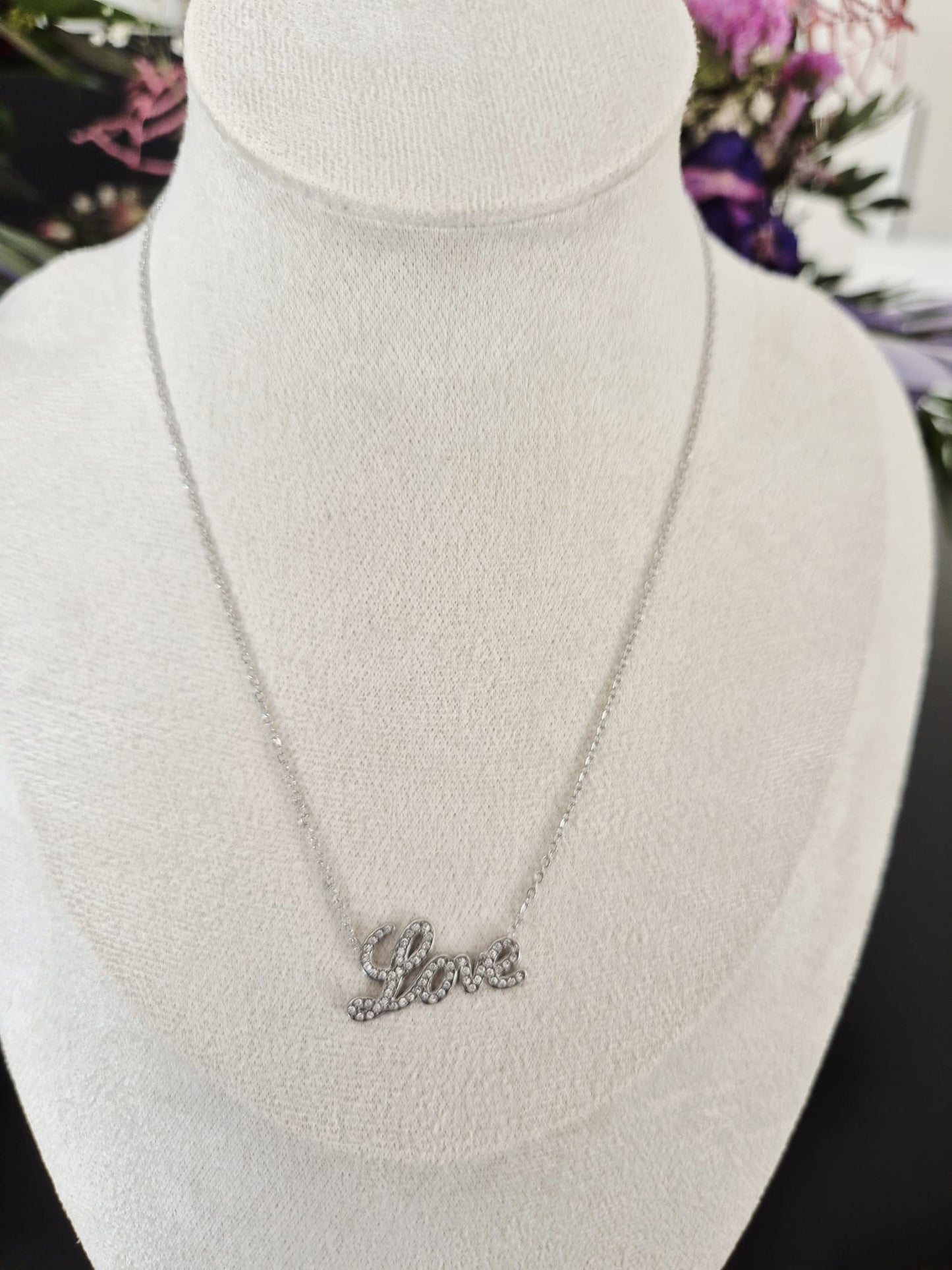 Collier Love argenté - vue produit