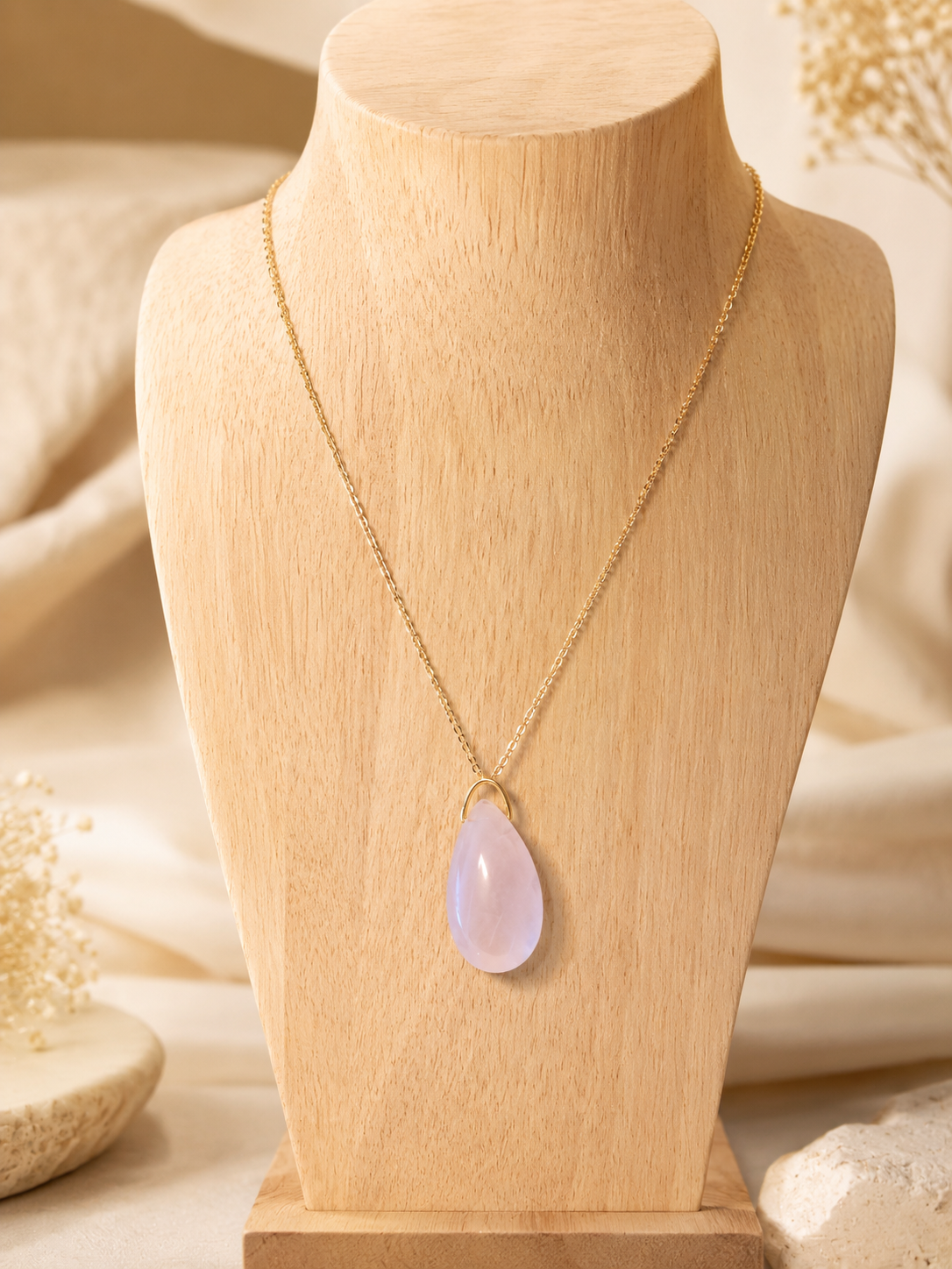 Collier goutte Quartz Rose du Brésil - photo studio