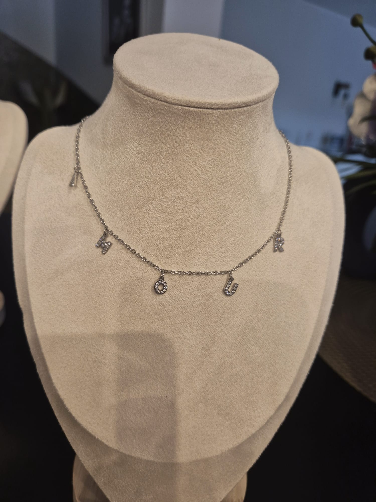 Collier Amour argenté - vue produit