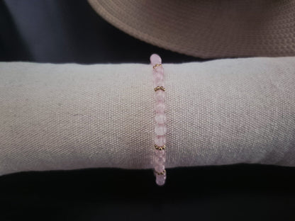 Bracelet Maëlia doré en Quartz Rose