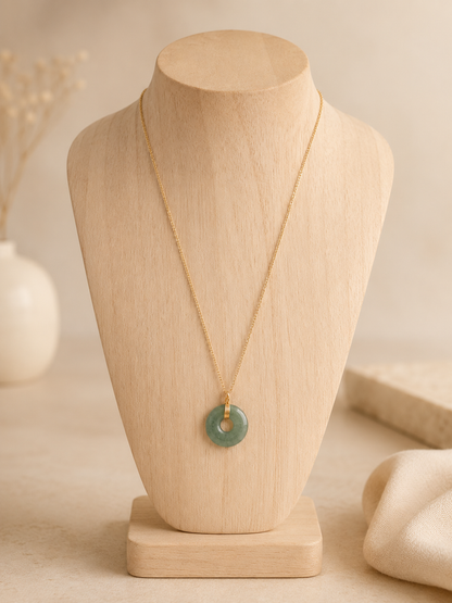 Collier LOA Aventurine Verte - photo studio