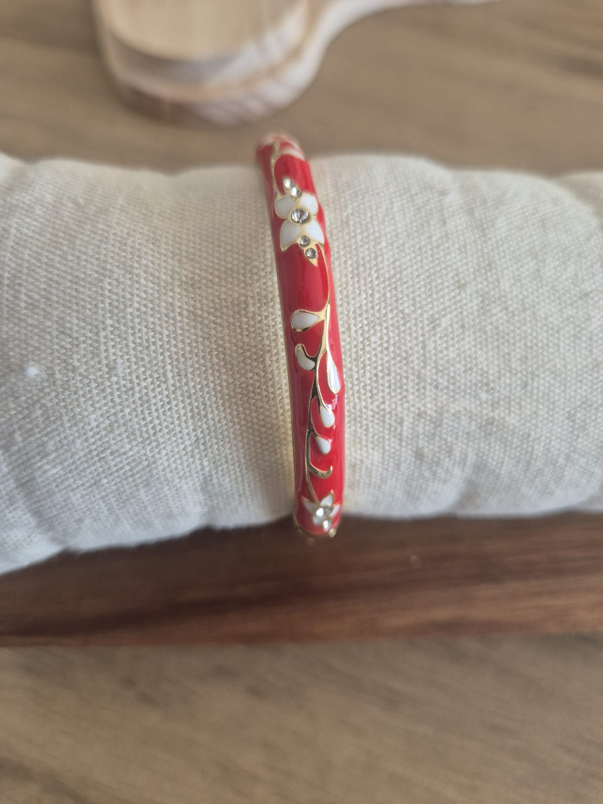 Bracelet jonc doré émaillé Rouge - photo